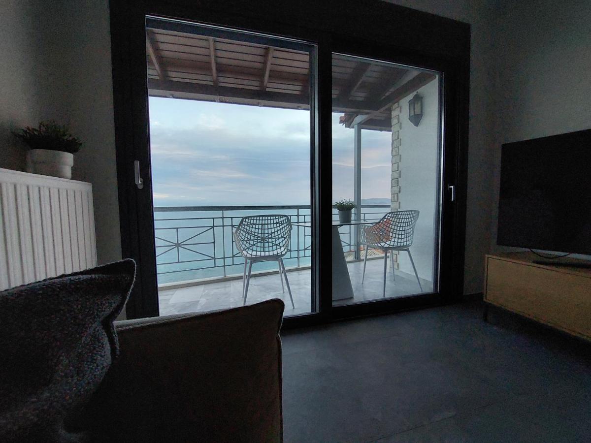 Christellie Luxury Apartment Kiaton Bagian luar foto