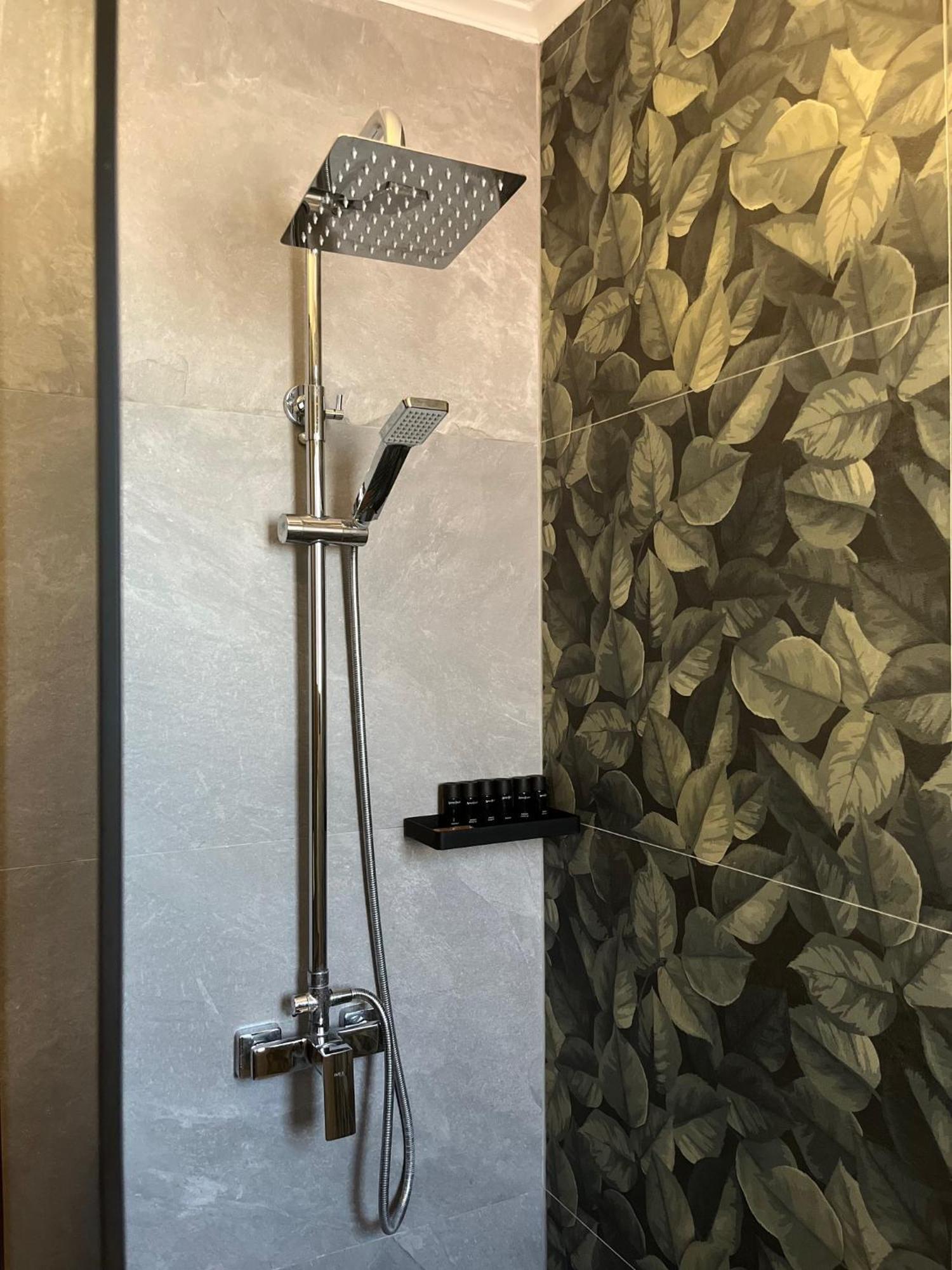 Christellie Luxury Apartment Kiaton Bagian luar foto